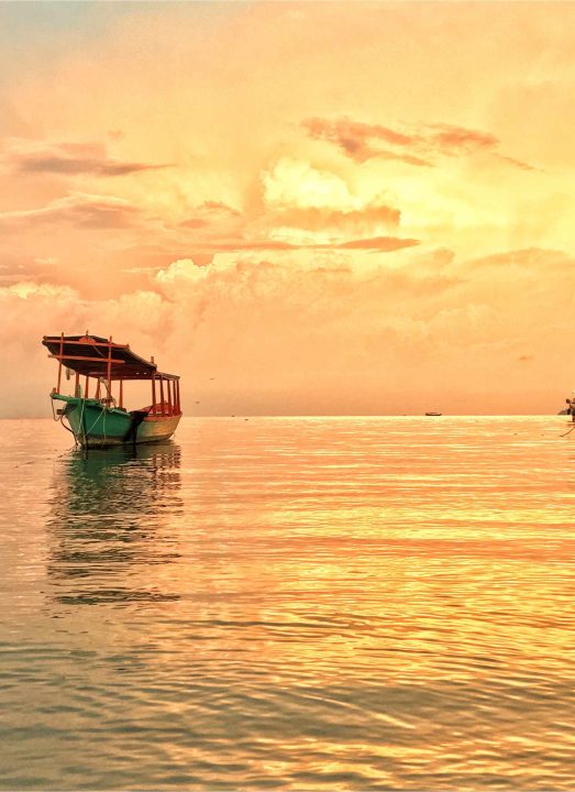 Explore Tonle Sap's Floating Villages - Authentic Cambodian Experiences Await