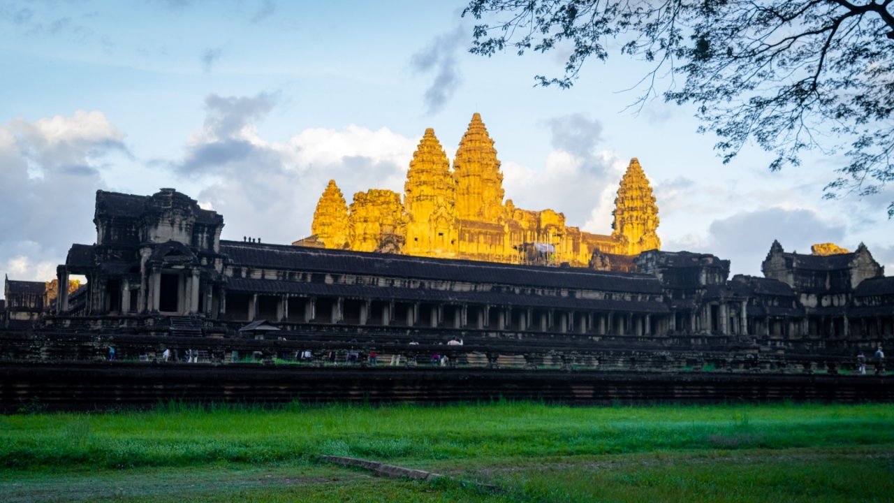 From sunrise at Angkor Wat to jungle-clad Ta Prohm, immerse in ancient wonders and Khmer legends