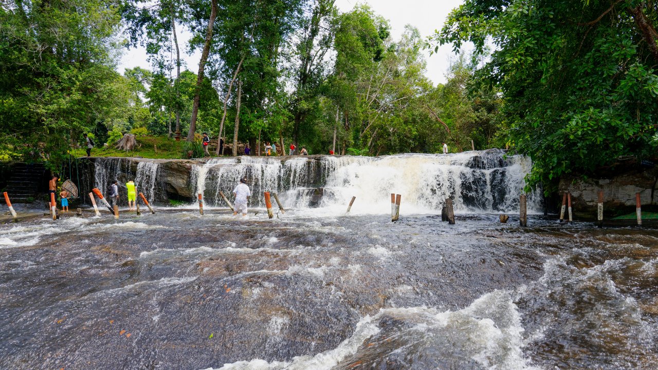 Immerse in Sacred Serenity – Explore Kulen Waterfall’s refreshing cascades and the mystical 1000 Lingas carved into the riverbed