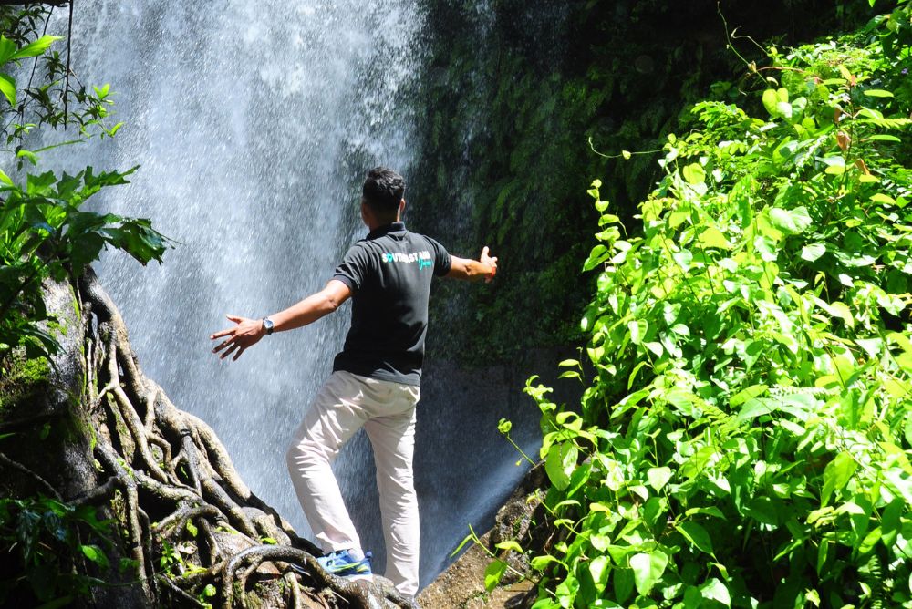 Cambodia Day Tour to Phnom Kulen Mountain and Beng Mealea